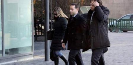 El exconcejal de Llavaneres, Antoni JIménez, accede al juzgado de Sabadell