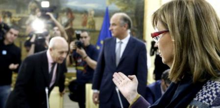 La consellera d'Educació de Catalunya, Irene Rigau, frente al ministro de Educación, José Ignacio Wert, al inicio de Conferencia Sectorial de Educación