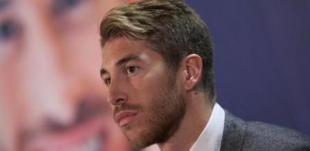 El futbolista del Real Madrid durante la presentación de su libro 'Sergio Ramos. Corazón, Carácter y Pasión' el 10 de diciembre de 2012 en Madrid