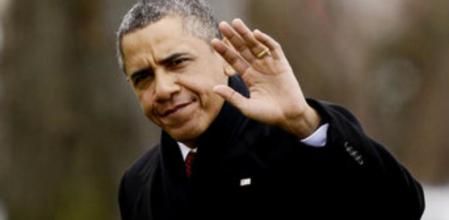 El presidente de los Estados Unidos, Barack Obama, llega a la Casa Blanca tras sus vacaciones en Hawai para reunirse con los líderes del Congreso y tratar de evitar el 'precipicio fiscal'