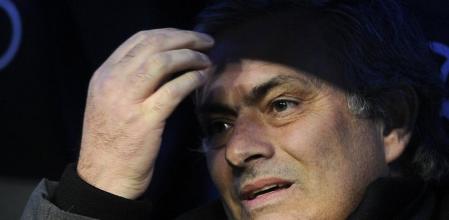 El entrenador del Real Madrid, el portugués José Mourinho, durante el partido de la vuelta de octavos de final de Copa del Rey que el conjunto blanco disputa contra el Celta de Vigo