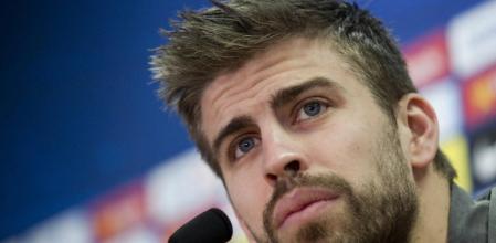 El defensa azulgrana Gerard Piqué en la rueda de prensa que ha ofrecido hoy en la ciudad deportiva Joan Gamper, antes del partido de cuartos de ida correspondiente a la Copa del Rey ,que enfrentará al FC Barcelona y al Málaga.