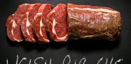 El proyecto de investigación que lidera Marc Post dará como resultado la primera hamburguesa de ternera desarrollada con células madre