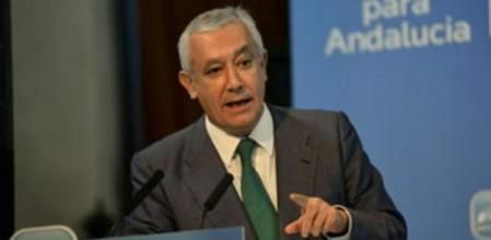 El vicesecretario de Política Autonómica y Local del Partido Popular, Javier Arenas, en la Escuela de Invierno del PP-A en Úbeda (Jaén)