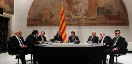 Imagen de los integrantes de la cumbre anticorrupción impulsada por Artur Mas en Catalunya