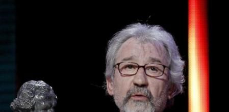 José Sacristán consigue su primer Goya como Mejor Actor por la película 'Blancanieves'