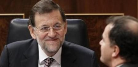El presidente del Gobierno, Mariano Rajoy, frente al diputado de ERC, Alfred Bosch, en el Congreso.