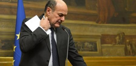 El líder del Partido Democrático, Pier Luigi Bersani, durante una rueda de prensa