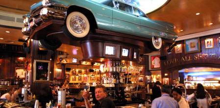 Imagen del interior del Hard Rock Café Barcelona, tomada en 2001