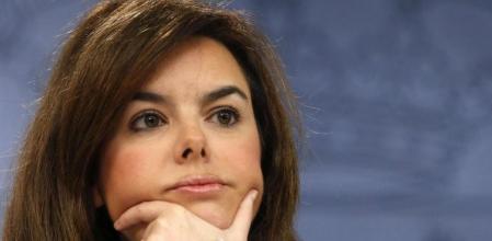 La vicepresidenta del Gobierno, Soraya Sáenz de Santamaría, durante la rueda de prensa ofrecida tras la reunión del Consejo de Ministros