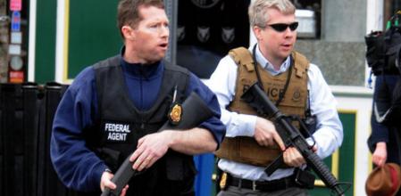 la policía ha tomado Boston y aledaños.