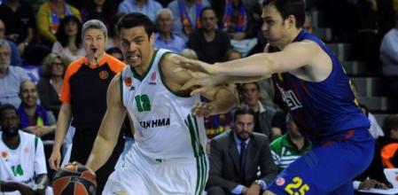 Diamantidis ante la defensa de Lorbek