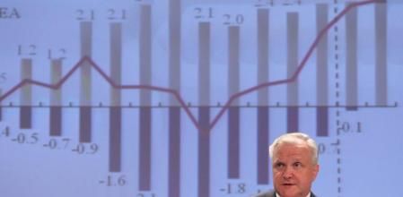 El comisario de Asuntos Económicos de la CE, Olli Rehn, en rueda de prensa en Bruselas