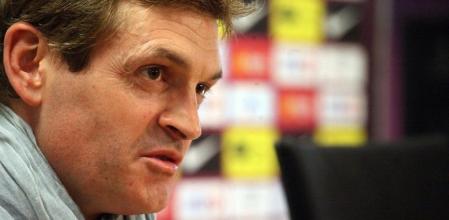 Tito Vilanova en la rueda de prensa previa al encuentro con el Betis