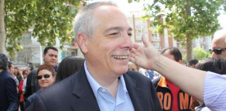 Navarro ha visitado este sábado la Fiesta del 30 anivesari de la casa gallega Airiños Da Nosa Galicia en Santa Coloma de Gramenet