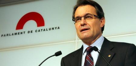 El presidente de la Generalitat, Artur Mas, en rueda de prensa en el Parlament