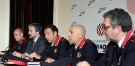 Responsables de los Mossos d'Esquadra y el delegado del Govern han dado explicaciones de la operación en el ayuntamiento de Tarragona