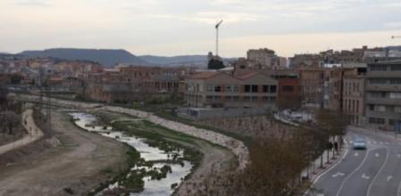 Vista general del barri del Rec d'Igualada on actualment hi ha una trentena d'adoberies en actiu