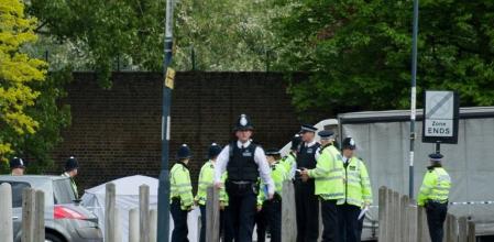 La policía en Woolwich tras la muerte de un soldado.