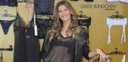 Gisele Bündchen durante la presentación de su nueva línea de lencería