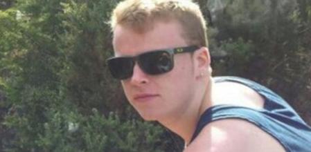 Tim Stilwell, el joven que cayó desde la planta 15 de un edificio y sobrevivió.