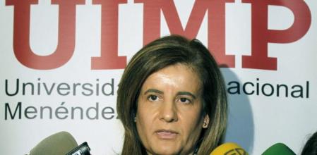 La ministra Báñez en los cursos de verano de la UIMP