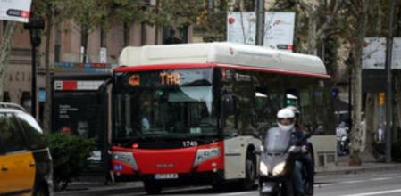 Un autobús de TMB, en una imagen de archivo