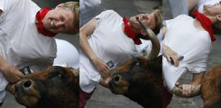 Secuencia de las cornadas que ha recibido un joven en la Cuesta de Santo Domingo