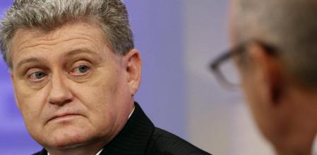 Lon Snowden viajará a Moscú para reunirse con su hijo