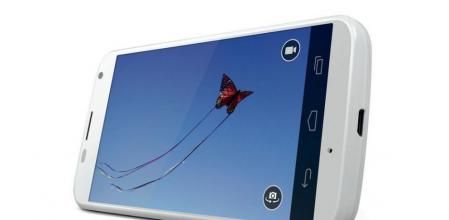 Moto X es el primer smartphone desarrollado por Motorola tras ser adquirida por Google el año pasado por 12.500 millones de dólares