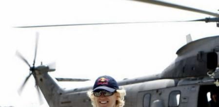 Archivo: Álvaro Bultó, con el traje de 'wingfly'.