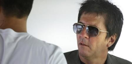 Jorge Messi, padre de Messi, observa el entrenamiento del Barça