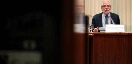 Carles Viver Pi-Sunyer, presidente del Consell Assessor per la Transició Nacional, comparece ante la comisión sobre el 'derecho a decidir' del Parlament