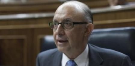 El ministro de Hacienda, Cristóbal Montoro, en el Congreso de los Diputados