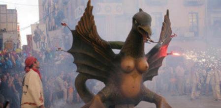 La Víbria, una de las bestias que salen en la Cercavila de Santa Tecla de Tarragona