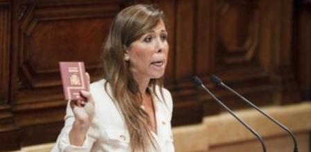 La líder del PPC, Alícia Sánchez-Camacho, durante el debate de política general en el Parlament.