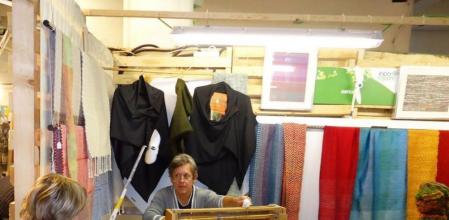 Más de cien expositores de diferentes ámbitos presentan sus novedades ecológicas en Ecoviure