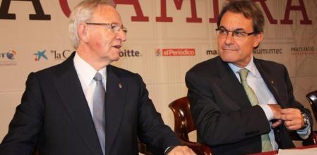 El presidente de la Generalitat, Artur Mas, y el presidente de la Cambra de Comerç de Barcelona, Miquel Valls, poco antes de comenzar el 'Dia de la Cambra'