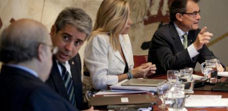 El conseller de Presidència, Francesc Homs, la vicepresidenta Joana Ortega, y el presidente de la Generalitat, Artur Mas; durante la reunión del Consell Executiu