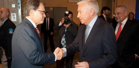 Artur Mas junto al president de la Cecot, Antoni Abad