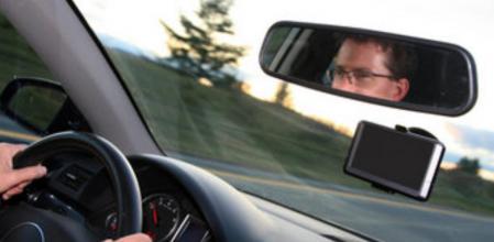 La aplicación eDriving analiza la calidad de conducción controlando las acciones que se realizan al volante&nbsp;