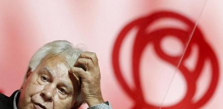 Felipe González durante su participación en un foro sobre Globalización en el marco de la Conferencia Política del PSOE.