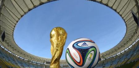Imagen del Brazuca y la Copa del Mundo