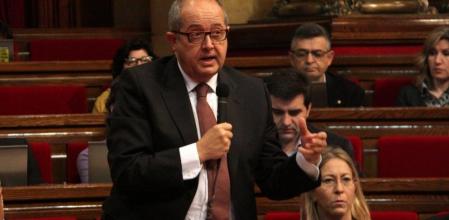 El conseller Felip Puig interviene en el Parlament de Catalunya