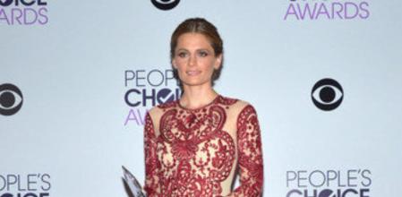Stana Katic en los People's Choice Awards