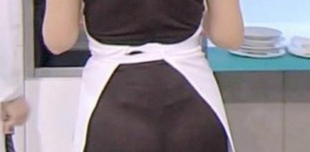 Mariló Montero enseña involuntariamente su tanga en directo