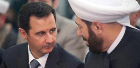 Bachar el Asad hizo acto de presencia en la mezquita de Al Hamad en la víspera del aniversario del nacimiento de Mahoma