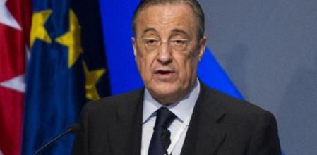 El presidente de ACS y del REal Madrid, Florentino Pérez, durante una comparecencia ante la prensa
