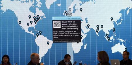 Mapa mundial en un espacio del Foro Económico Mundial de Davos 2014