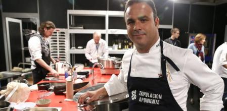 El chef Ángel León, durante la clase magistral que ha ofrecido en la cumbre gastronómica internacional Madrid Fusión, que se celebra en el Palacio de Congresos de Madrid
